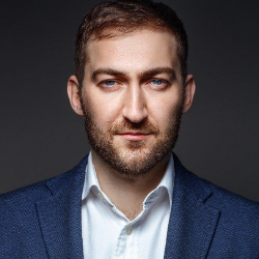 Михаил